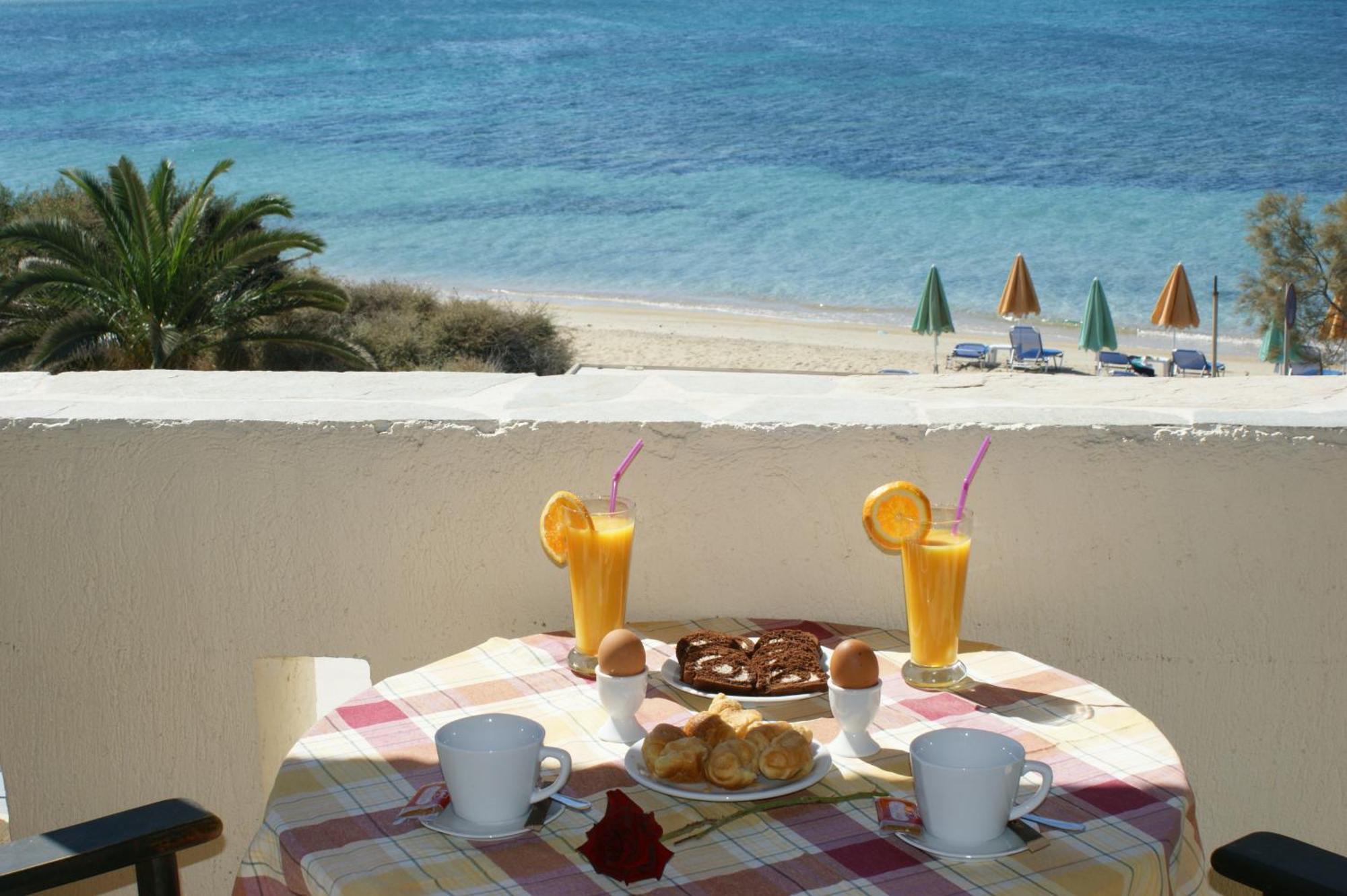 Verykokkos On The Beach Agia Anna  Luaran gambar